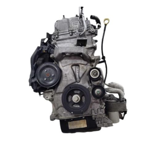 Side View of Chrysler 200 Engine